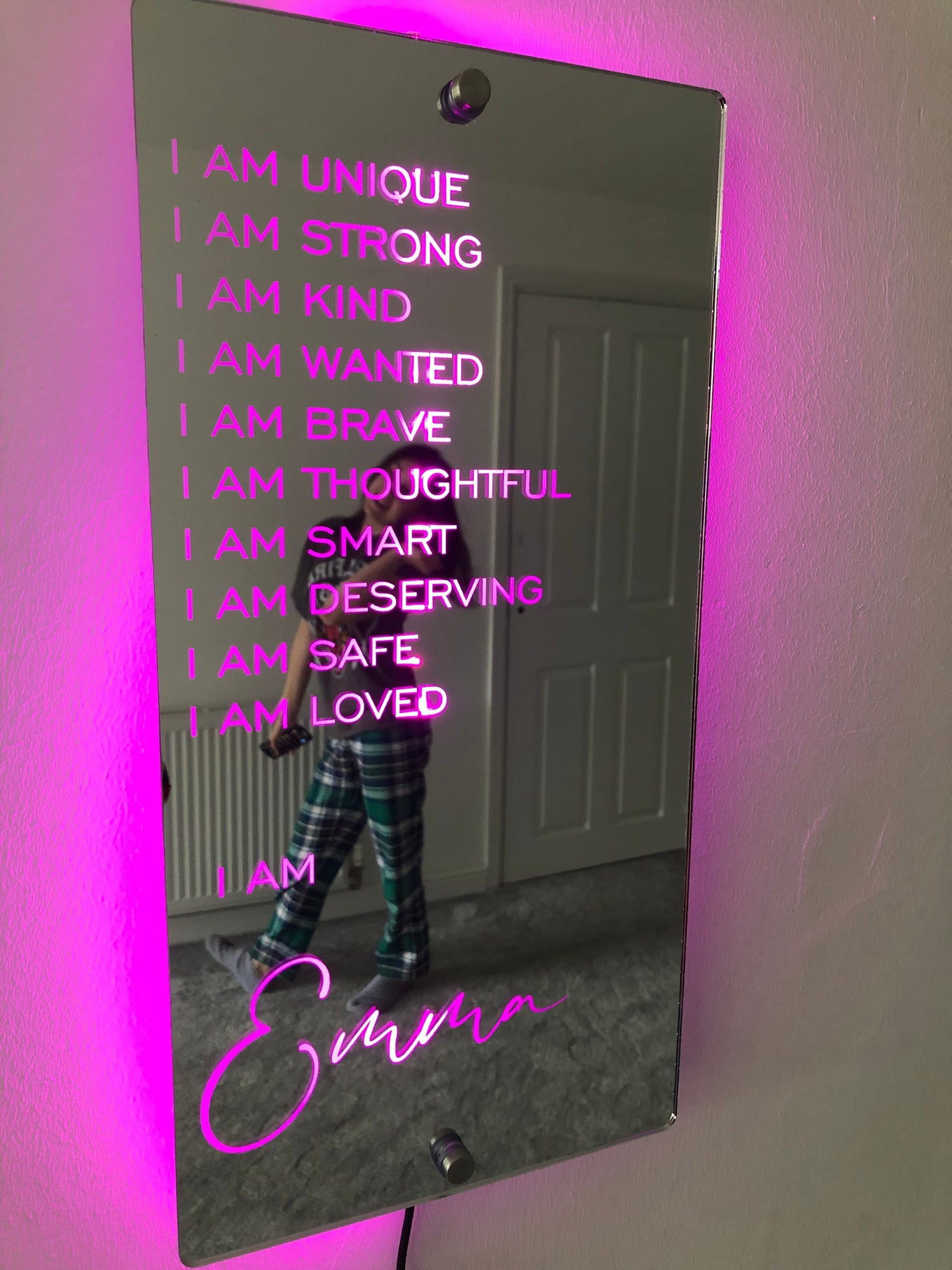 Personalisierbarer Affirmationsspiegel 'I AM' – Zeigen Sie Ihre eigene Motivation an